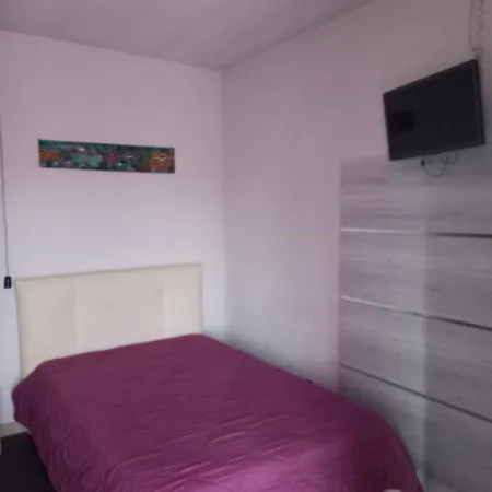 Centauri Casa de hóspedes 3*